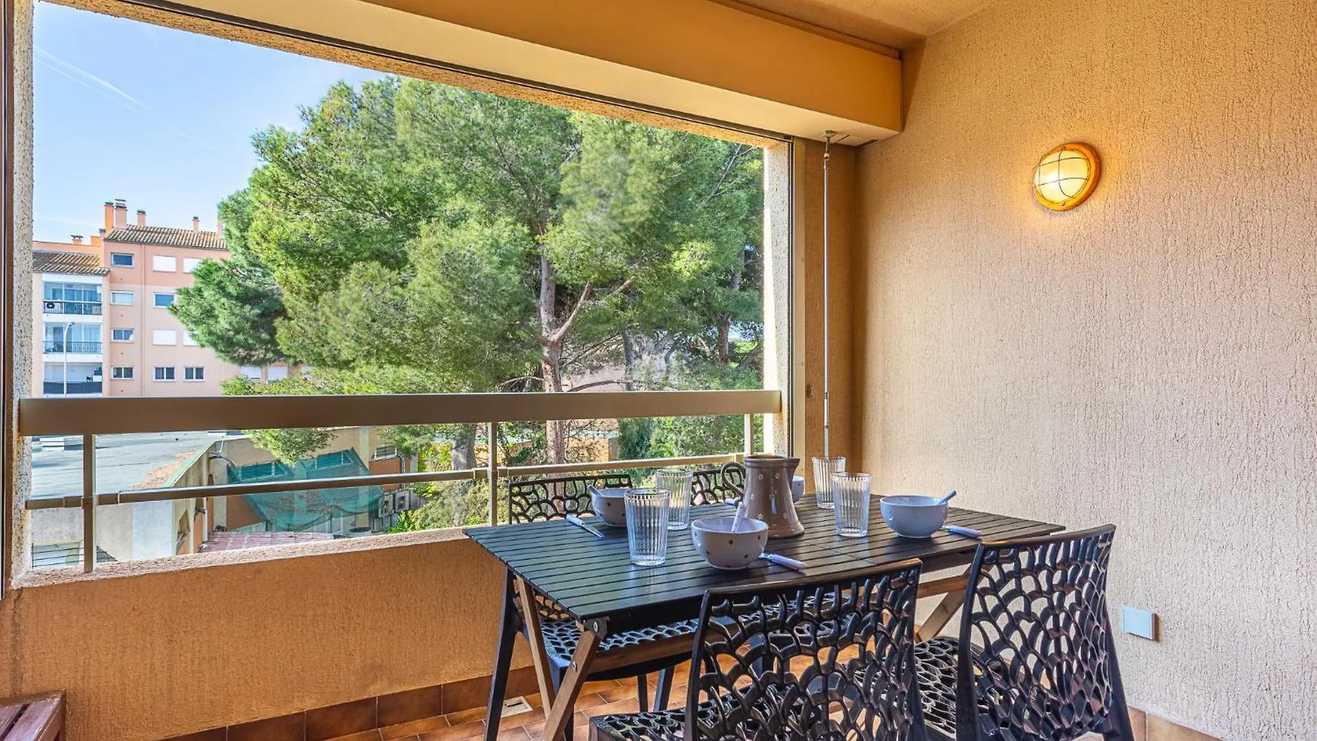 Apartment Studio Les Regates-9 By Interhome Hyères