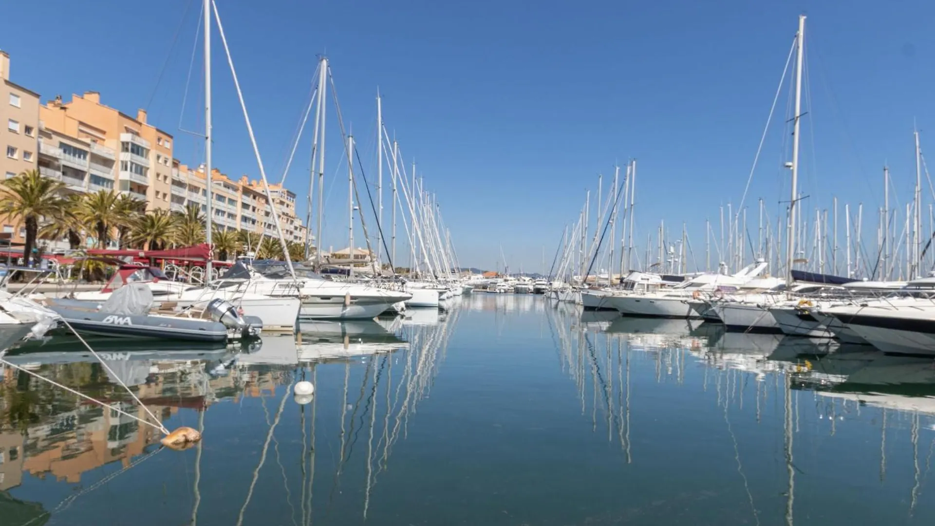 Apartment Studio Les Regates-9 By Interhome Hyères