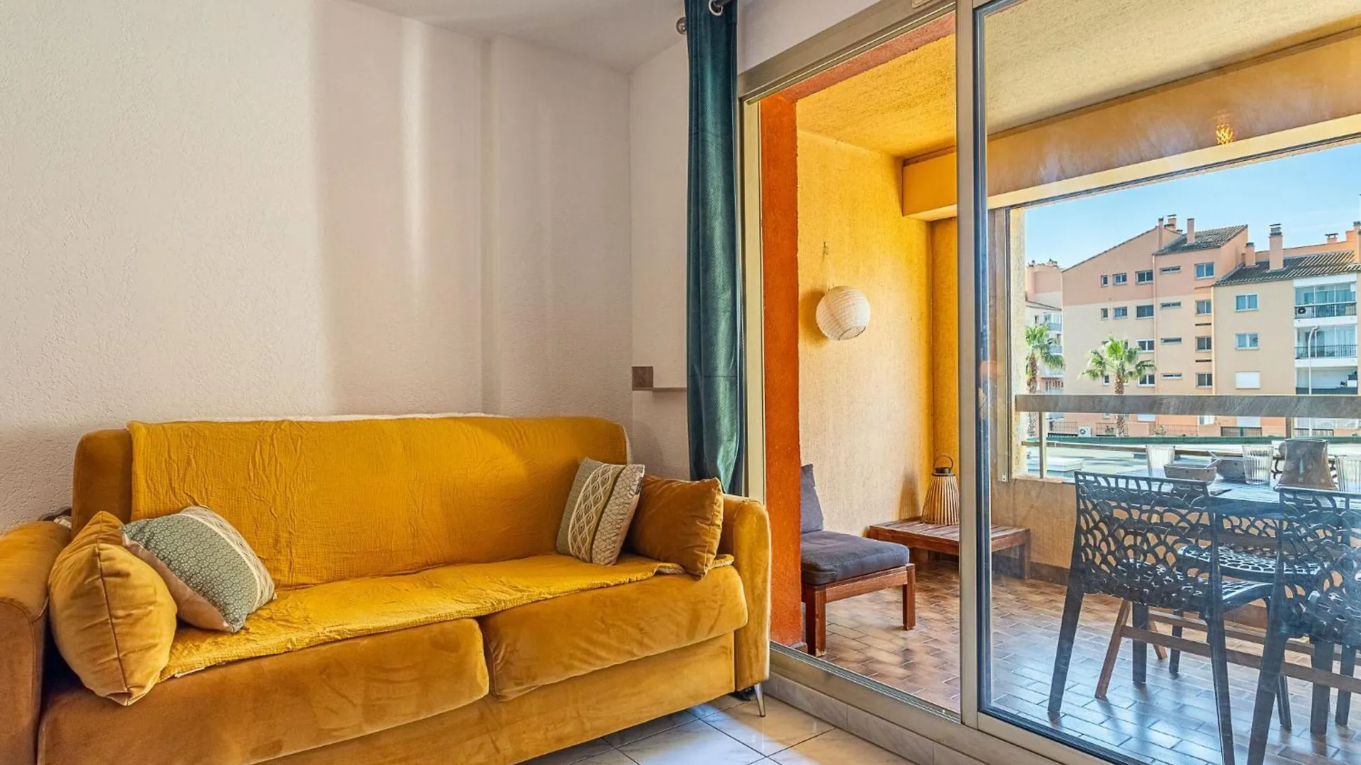 Studio Les Regates-9 By Interhome Hyeres